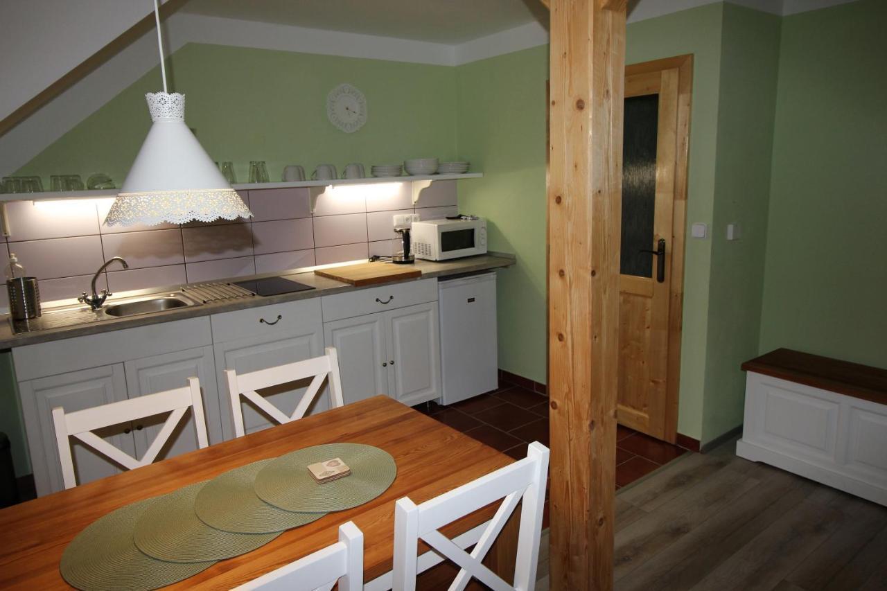 Apartmany U Knajflu Ceske Petrovice Ngoại thất bức ảnh